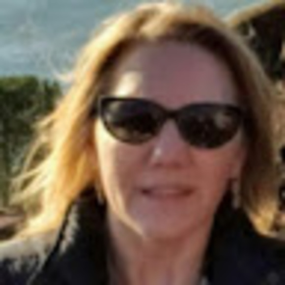 Meet your Posher, Sherryl - Picture 1 of 1